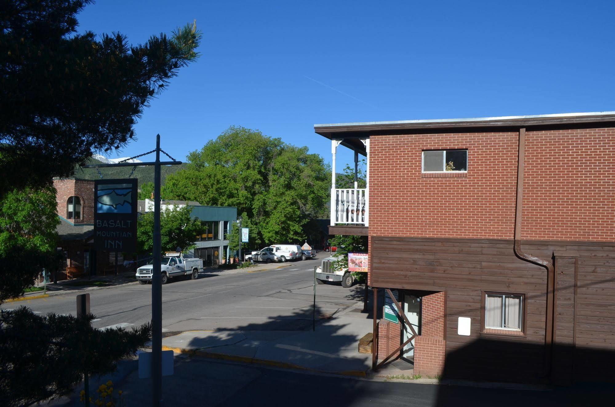 Basalt Mountain Inn Eksteriør bilde